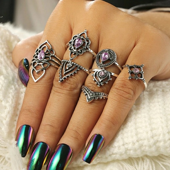 Jewelry - Docona 7 Ring Set